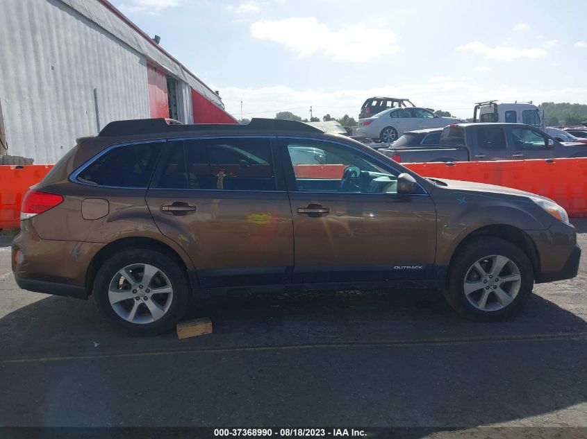 2013 SUBARU OUTBACK 2.5I PREMIUM - 4S4BRBHC5D3273010