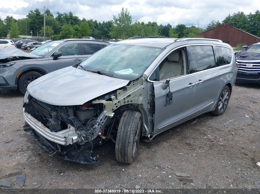 VIN 2C4RC1GG2HR759385 2017 CHRYSLER PACIFICA LIMITED