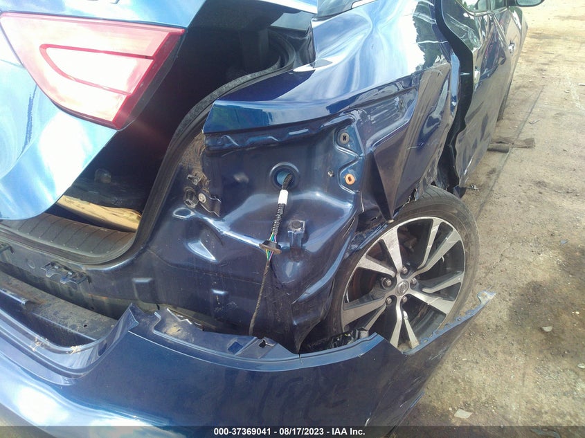 VIN 1N4AA6AP5HC449755 2017 NISSAN MAXIMA SV