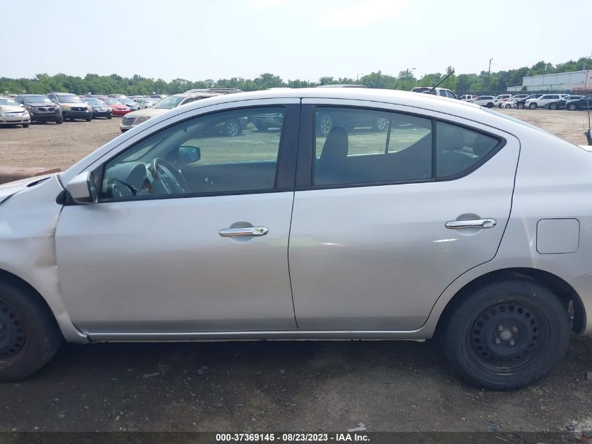 2017 NISSAN VERSA SEDAN SV 3N1CN7AP3HK427196