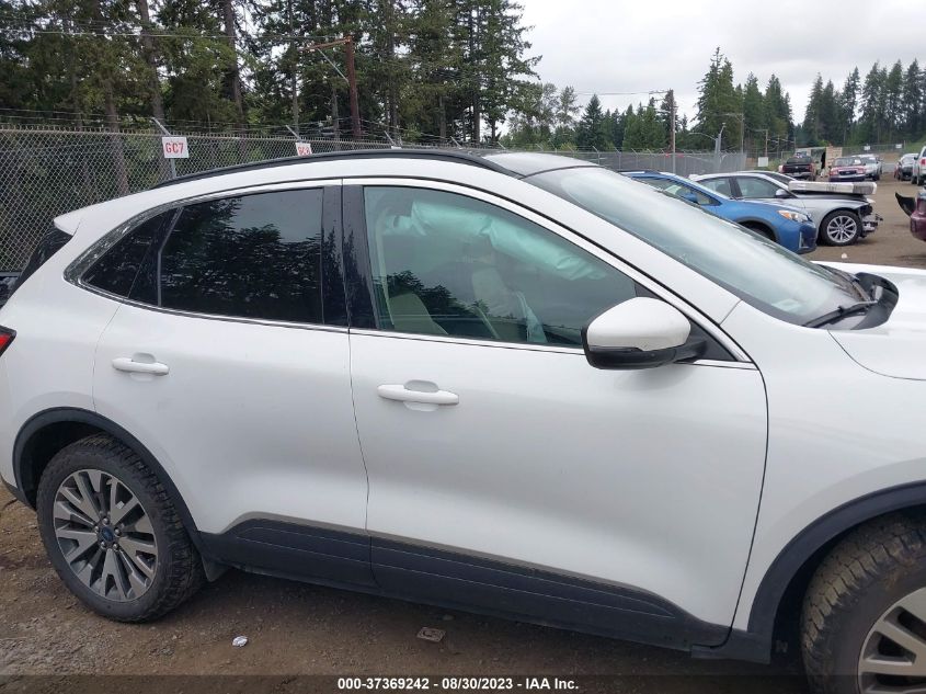 2020 FORD ESCAPE TITANIUM - 1FMCU9J96LUC22201