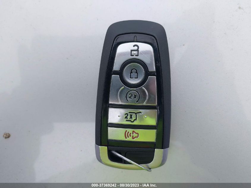 2020 FORD ESCAPE TITANIUM - 1FMCU9J96LUC22201