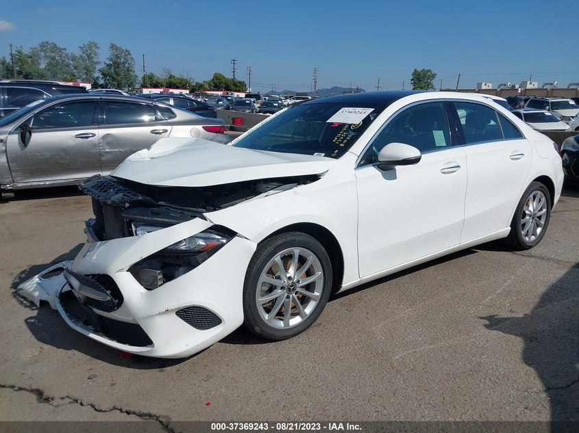 VIN WDD3G4EB9KW003530 2019 MERCEDES-BENZ A-CLASS A 220