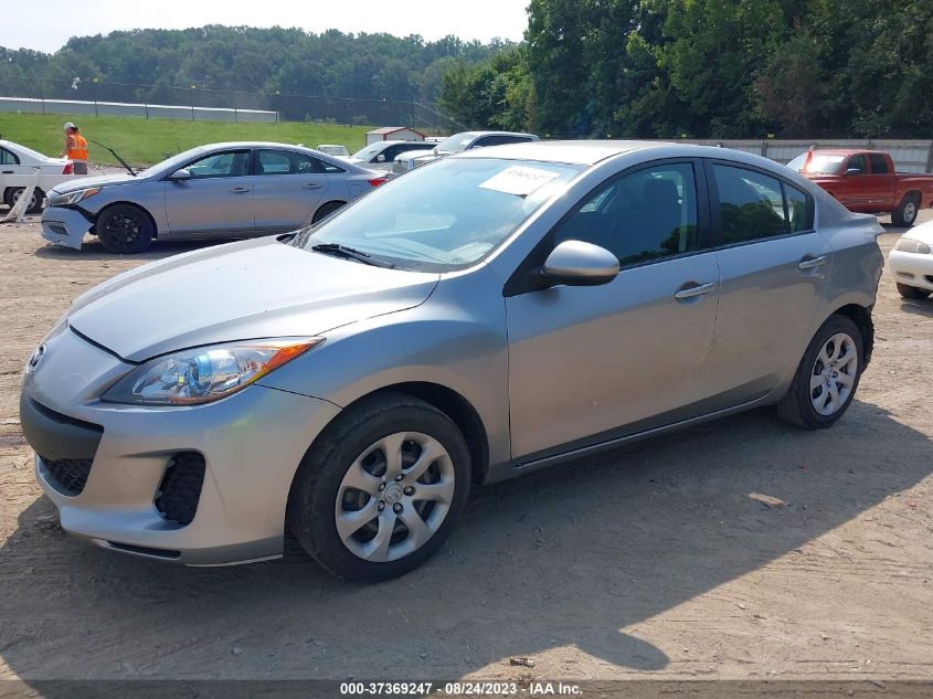 2013 MAZDA MAZDA3 I SPORT - JM1BL1U79D1830232