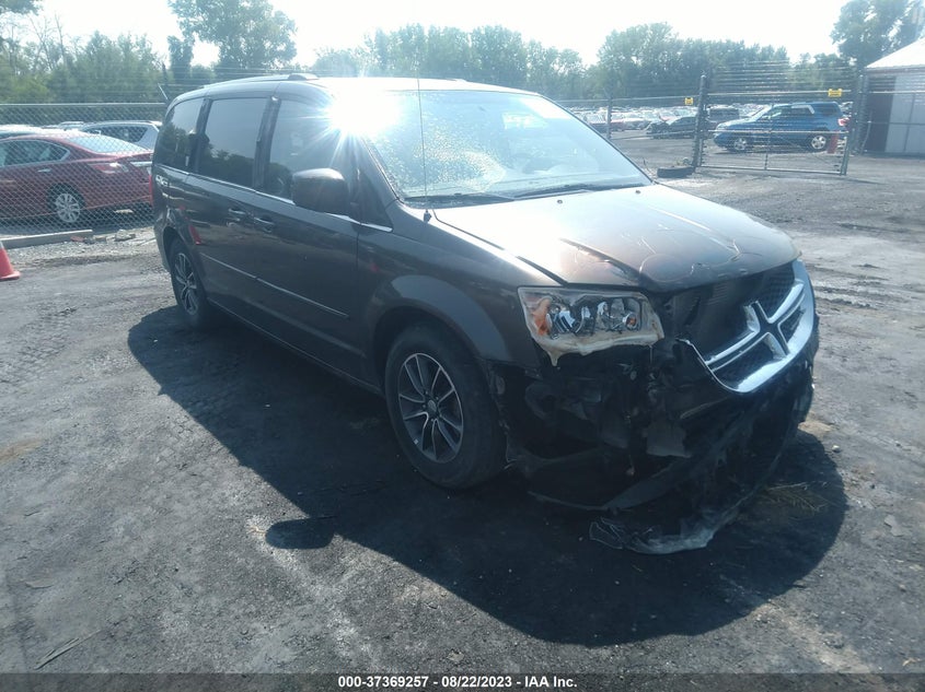 VIN 2C4RDGCG2HR700052 2017 DODGE GRAND CARAVAN SXT