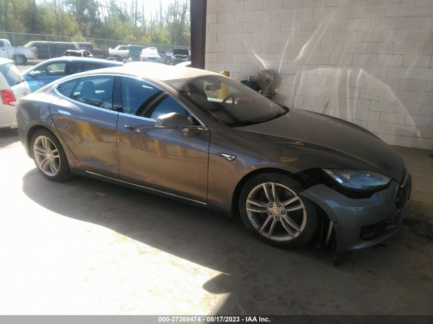 2015 TESLA MODEL S 70D - 5YJSA1S24FF089950