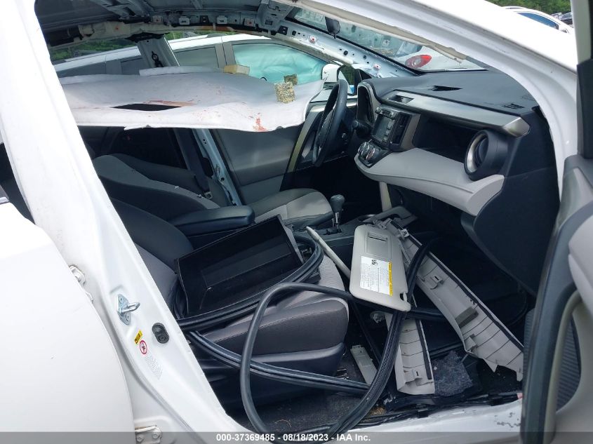 2013 TOYOTA RAV4 LE - JTMZFREV0D5016352
