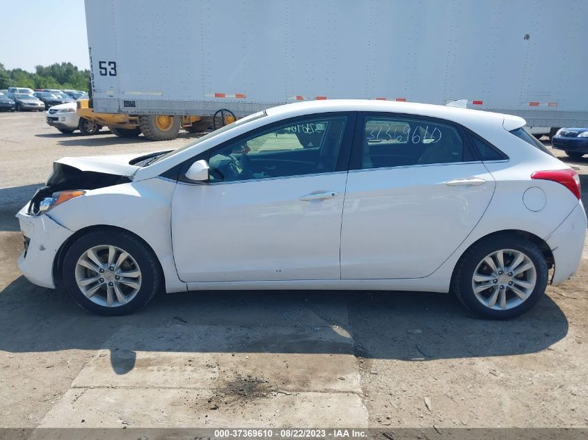 2013 HYUNDAI ELANTRA GT - KMHD35LE8DU155256