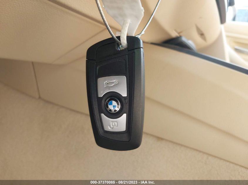 2015 BMW 3 SERIES 320I - WBA3B1G57FNT64228