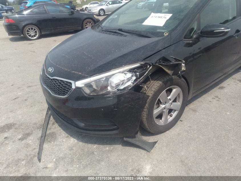 2016 KIA FORTE LX - KNAFX4A62G5604224