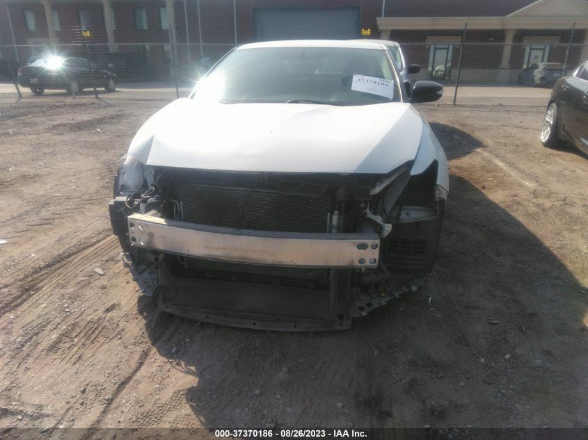 2017 NISSAN MAXIMA SV - 1N4AA6AP7HC424081