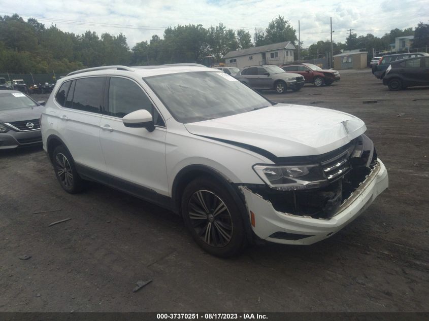 2018 VOLKSWAGEN TIGUAN SEL/SE - 3VV2B7AX1JM025769