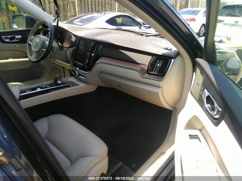 2022 VOLVO XC60 RECHARGE INSCRIPTION EXPRESSION - YV4BR0DZ4N1992536