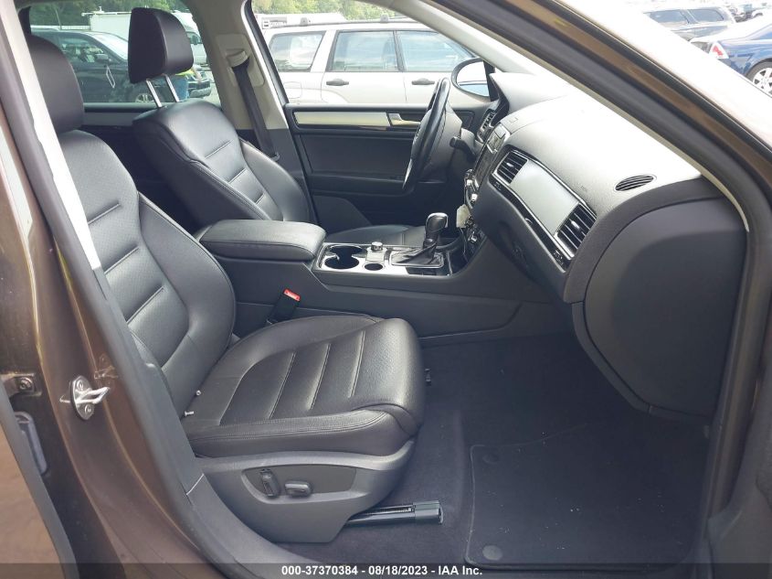 2013 VOLKSWAGEN TOUAREG SPORT - WVGEF9BP7DD009405