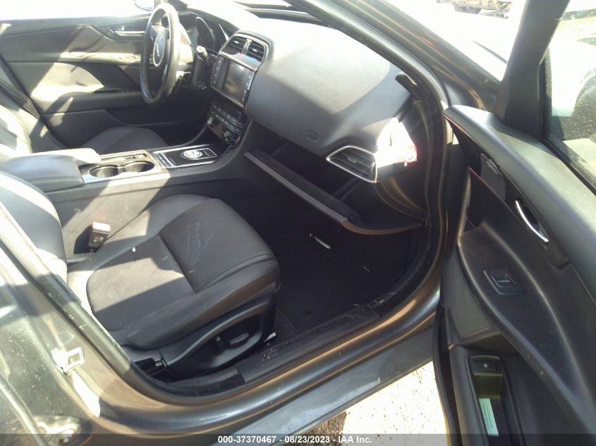 2017 JAGUAR XE 35T PREMIUM - SAJAD4BV5HA960690