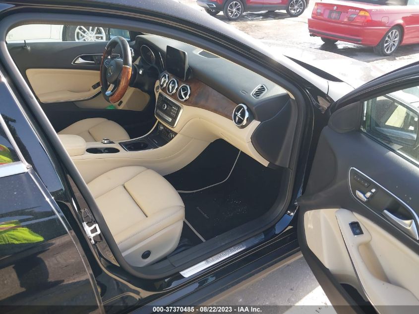 2018 MERCEDES-BENZ GLA GLA 250 - WDCTG4EB0JJ431437