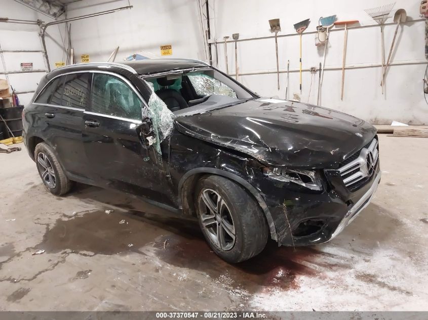 2016 MERCEDES-BENZ GLC GLC 300 - WDC0G4KB5GF075571