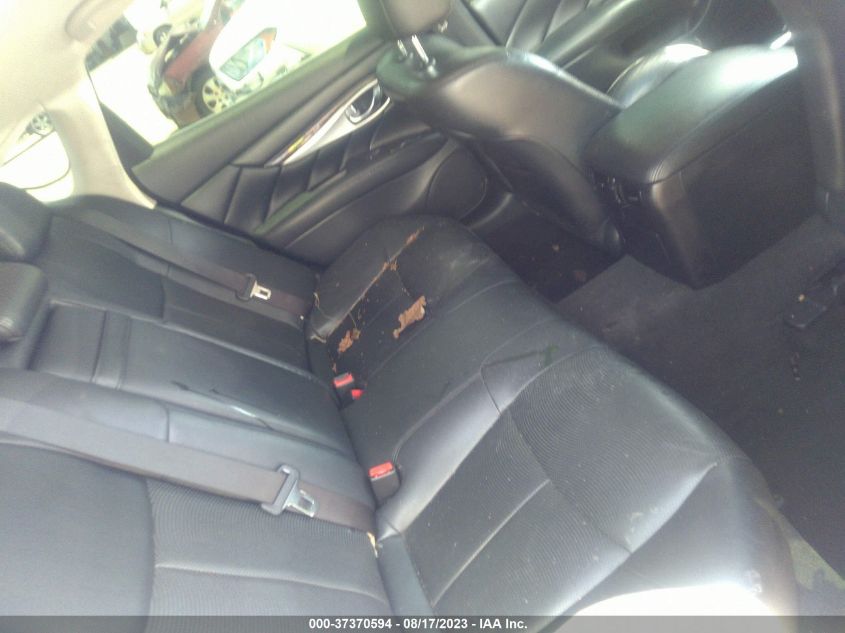 2015 INFINITI Q70 JN1BY1AP1FM541842