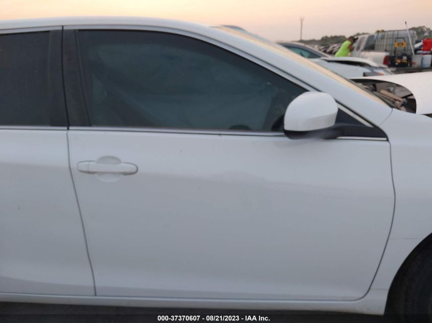 2017 TOYOTA CAMRY LE/XLE/SE/XSE - 4T1BF1FK1HU417665
