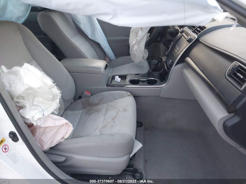 2017 TOYOTA CAMRY LE/XLE/SE/XSE - 4T1BF1FK1HU417665