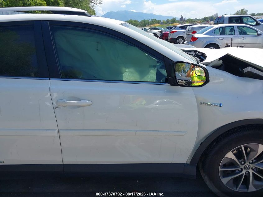 2016 TOYOTA RAV4 HYBRID XLE - JTMRJREV1GD036893