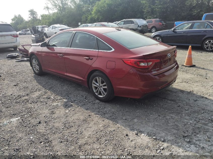 2015 HYUNDAI SONATA 2.4L SE - 5NPE24AF5FH066758