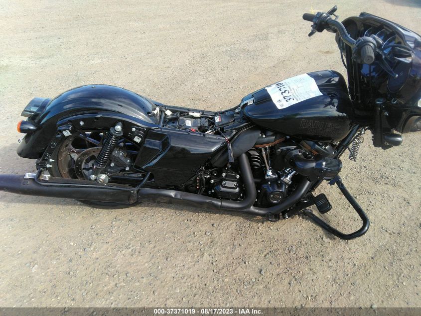 2022 HARLEY-DAVIDSON FLHXST 1HD1ABL14NB651904