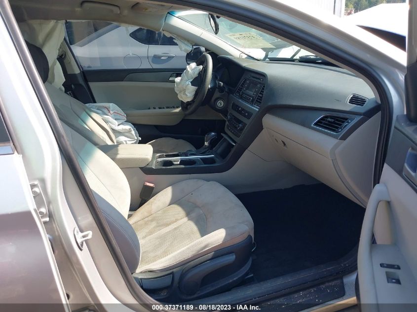 2017 HYUNDAI SONATA SE - 5NPE24AF0HH490612