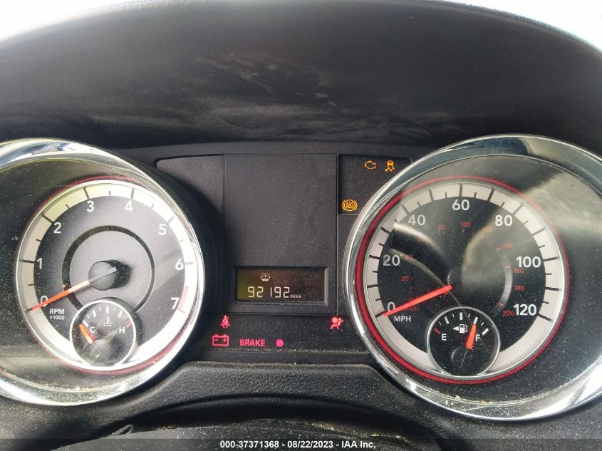 2019 DODGE GRAND CARAVAN SXT - 2C4RDGCG7KR725178