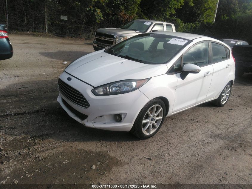 2015 FORD FIESTA SE - 3FADP4EJ8FM106052