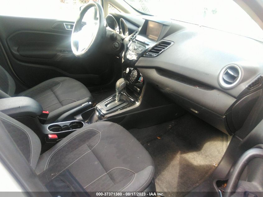 2015 FORD FIESTA SE - 3FADP4EJ8FM106052