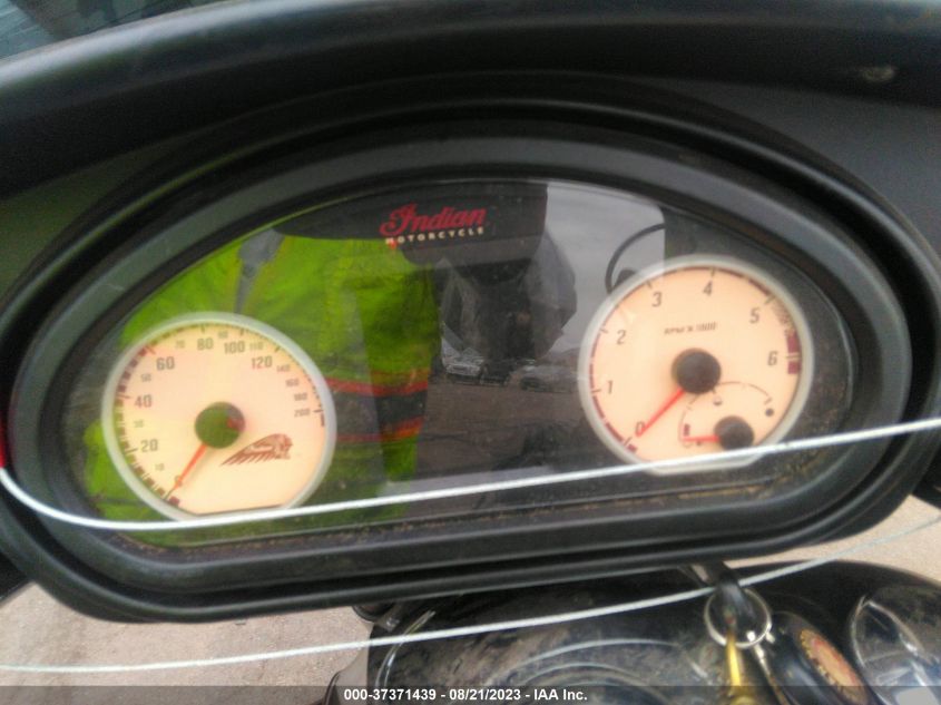 2015 INDIAN MOTORCYCLE CO. CHIEFTAIN 56KTCAAA1F3319314