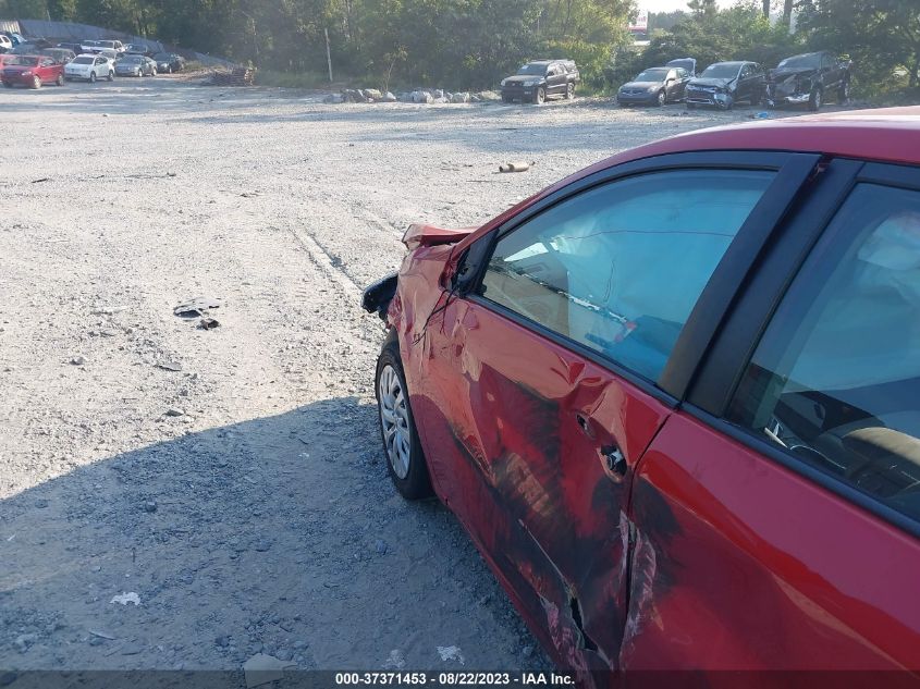 2018 TOYOTA COROLLA LE - 5YFBURHE5JP835343