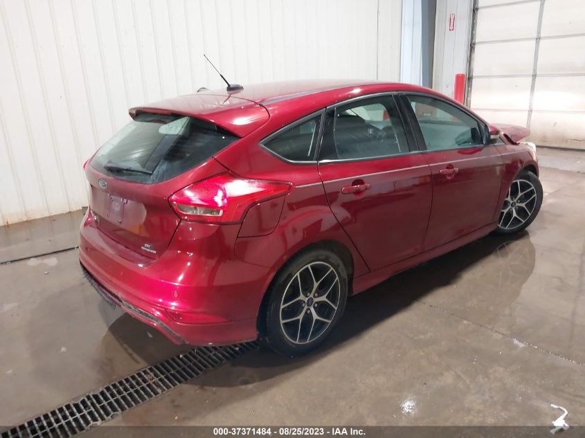 2016 FORD FOCUS SE - 1FADP3K2XGL237641