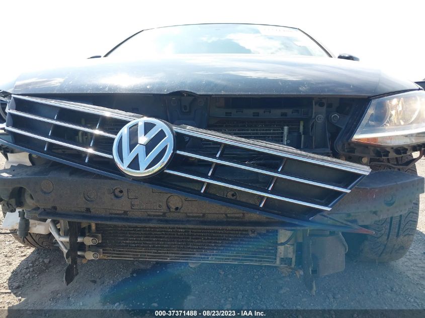 2018 VOLKSWAGEN JETTA 1.4T - 3VWDB7AJ3JM211524