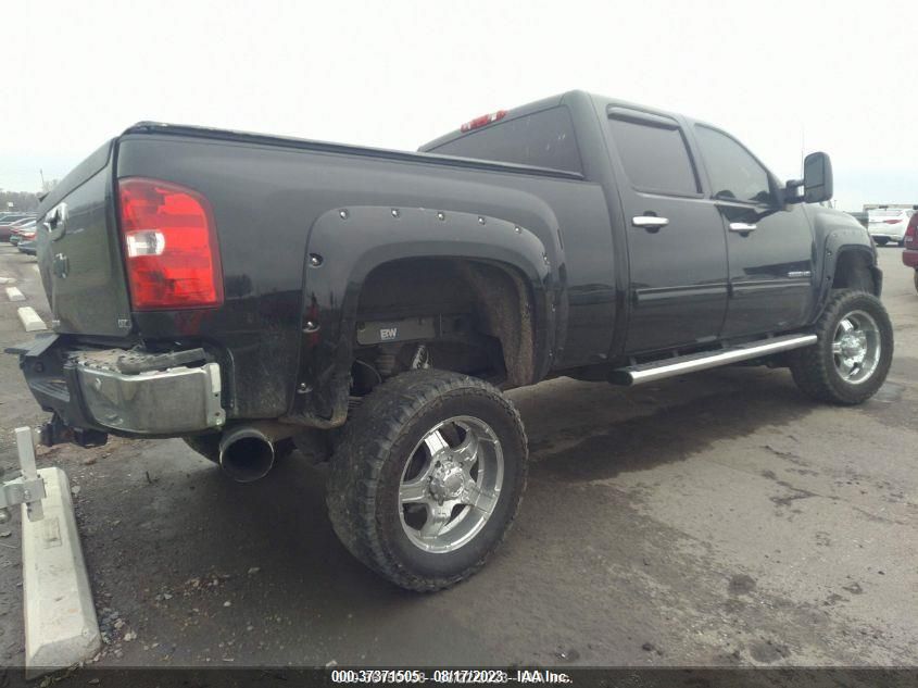 2014 CHEVROLET SILVERADO 2500HD LTZ - 1GC1KYE84EF108833