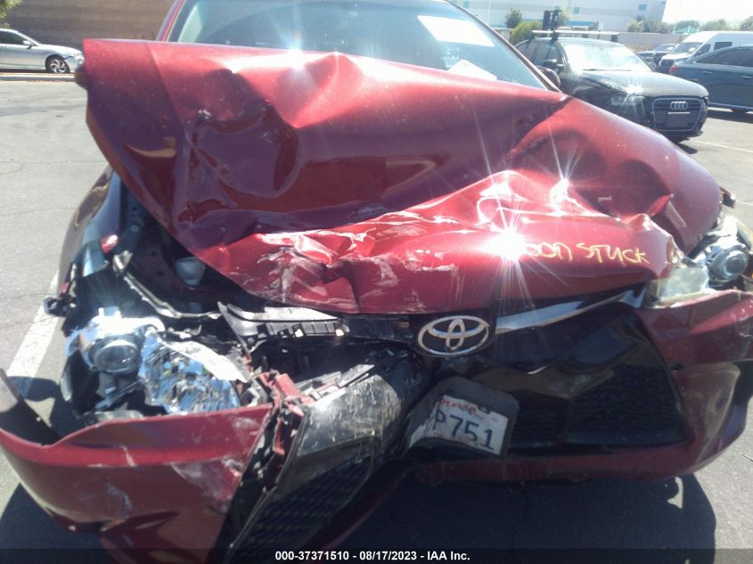 2015 TOYOTA CAMRY SE - 4T1BF1FK9FU932622