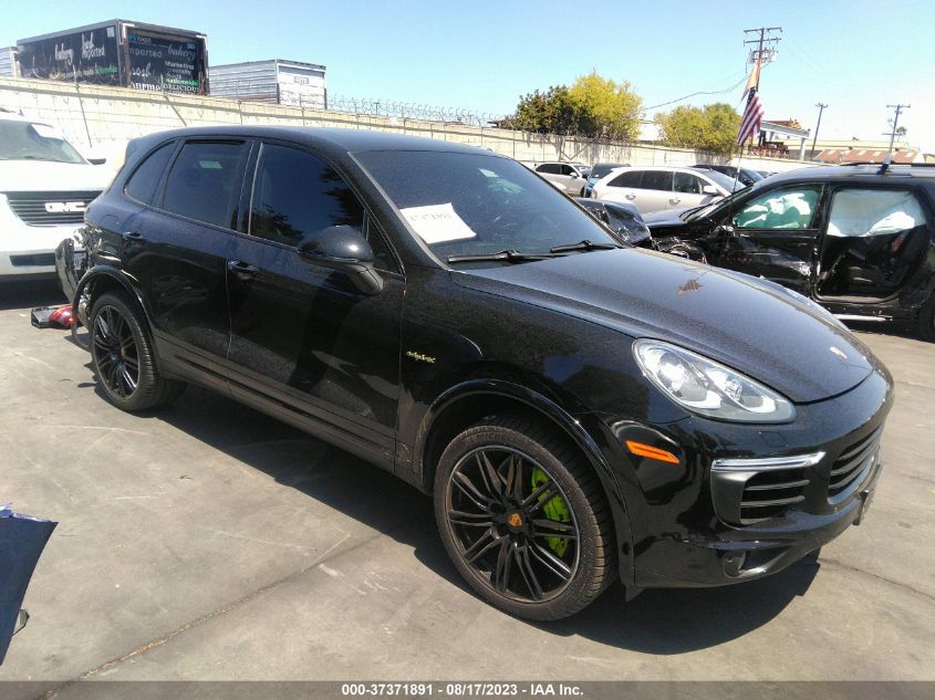 2017 PORSCHE CAYENNE S E-HYBRID - WP1AE2A21HLA69256