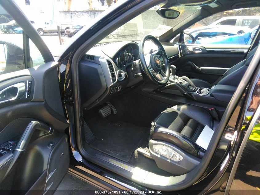 2017 PORSCHE CAYENNE S E-HYBRID - WP1AE2A21HLA69256