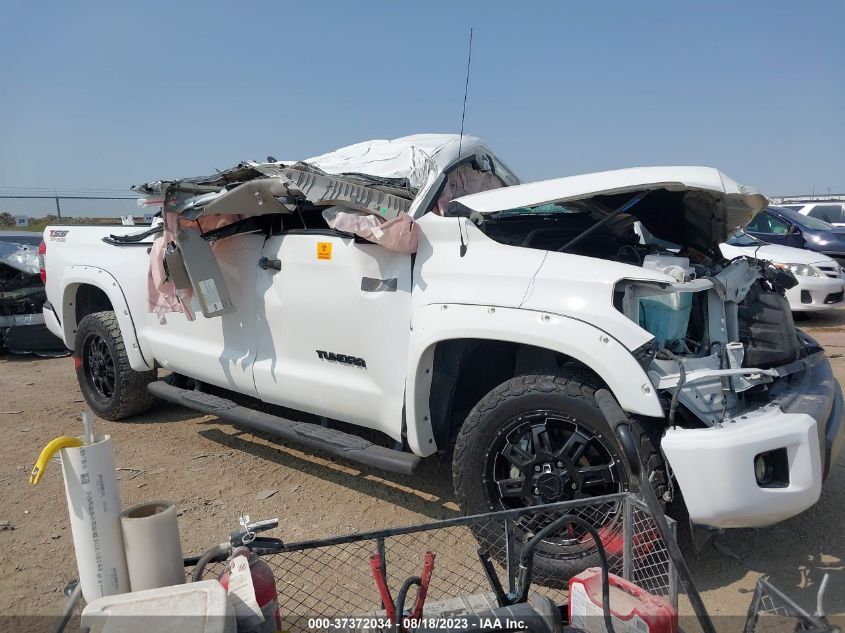 2016 TOYOTA TUNDRA 4WD TRUCK SR5/TRD PRO - 5TFDW5F10GX577593