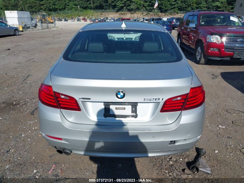 2014 BMW 5 SERIES 528I XDRIVE - WBA5A7C58ED617887