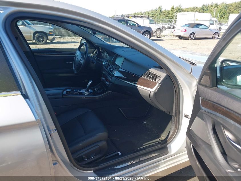 2014 BMW 5 SERIES 528I XDRIVE - WBA5A7C58ED617887