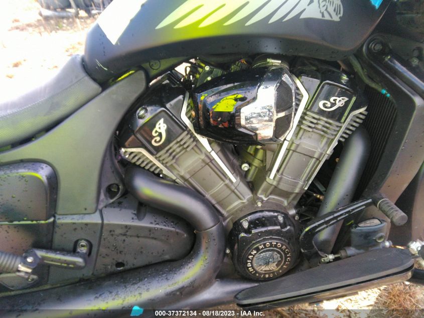 2021 INDIAN MOTORCYCLE CO. CHALLENGER DARK HORSE 56KLCDRR1M3398265