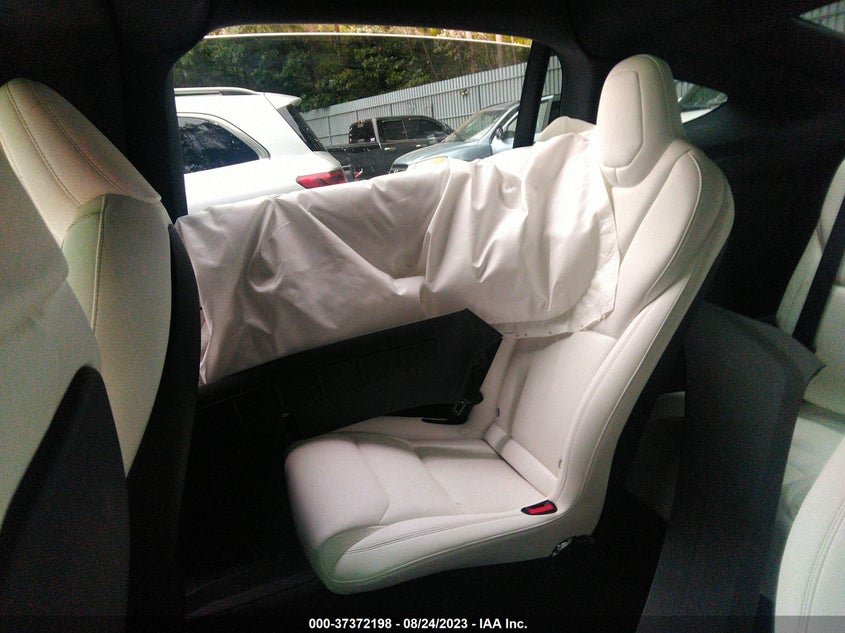 VIN 7SAXCBE57NF334897 2022 TESLA MODEL X