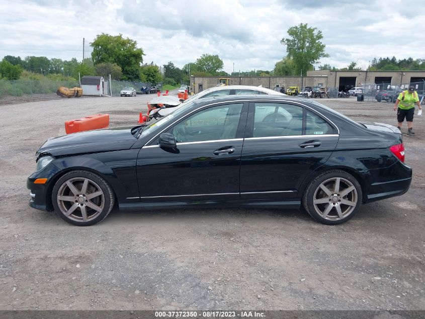 2014 MERCEDES-BENZ C-CLASS C 300 - WDDGF8AB6EA949216