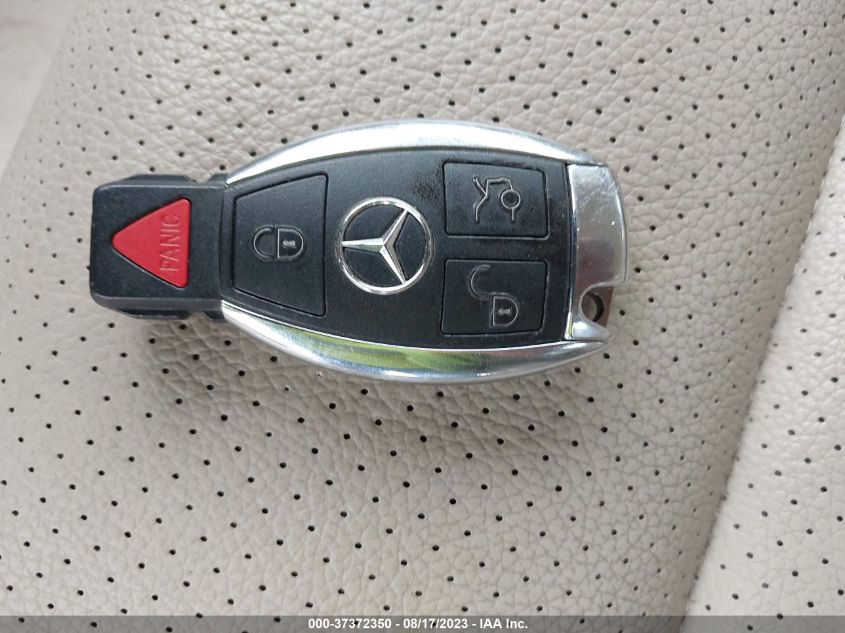 2014 MERCEDES-BENZ C-CLASS C 300 - WDDGF8AB6EA949216