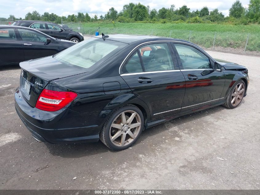 2014 MERCEDES-BENZ C-CLASS C 300 - WDDGF8AB6EA949216