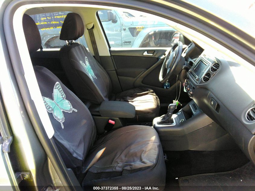 2018 VOLKSWAGEN TIGUAN LIMITED WVGAV7AX2JK005793