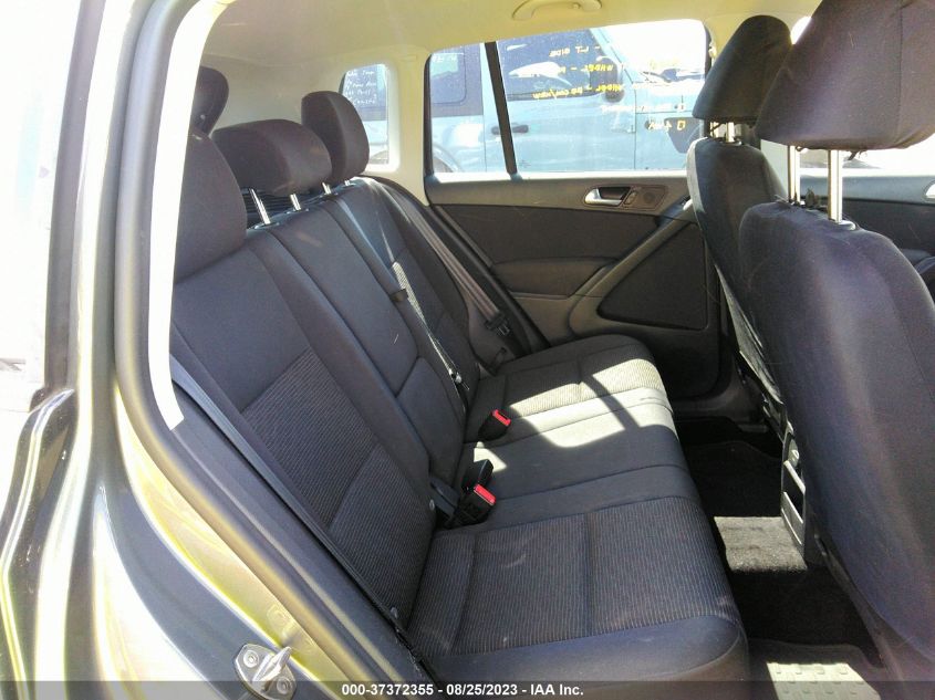2018 VOLKSWAGEN TIGUAN LIMITED WVGAV7AX2JK005793