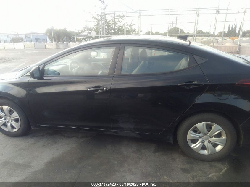 2016 HYUNDAI ELANTRA SE - 5NPDH4AE6GH711131